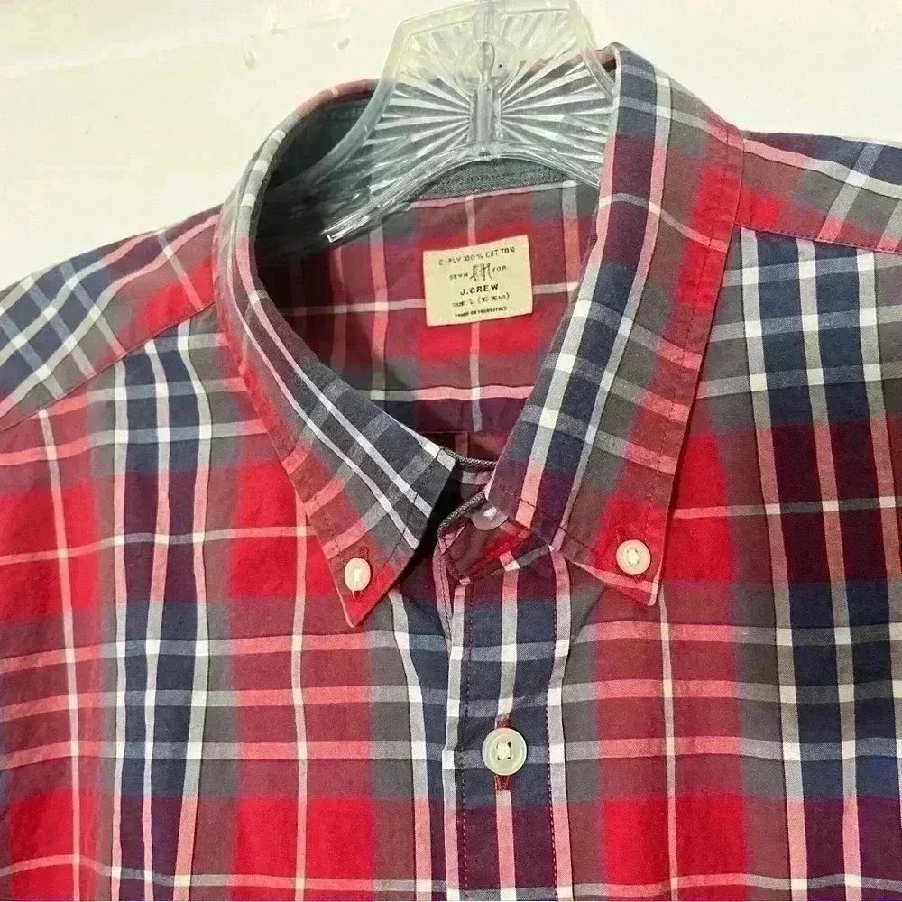 J. CREW Men’s Red and Gray Plaid Button Down | size large (16-16 1/2)